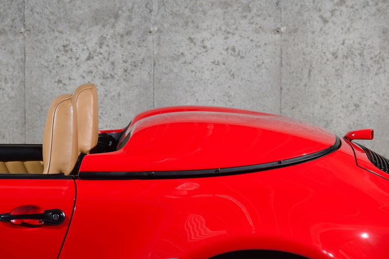 Porsche 911 Carrera 3.2 Speedster (US)