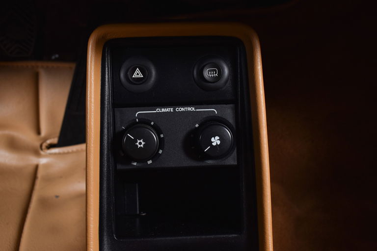 Porsche 911 Carrera 3.2 Speedster (US)