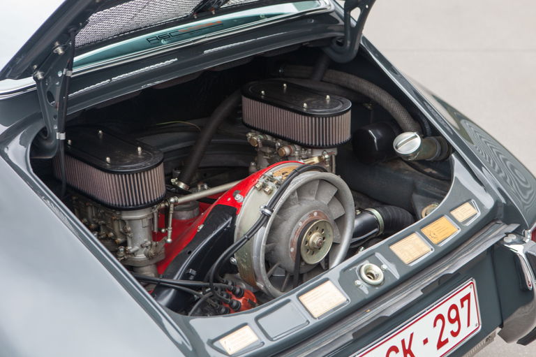 Porsche 911 S (F-Modell)