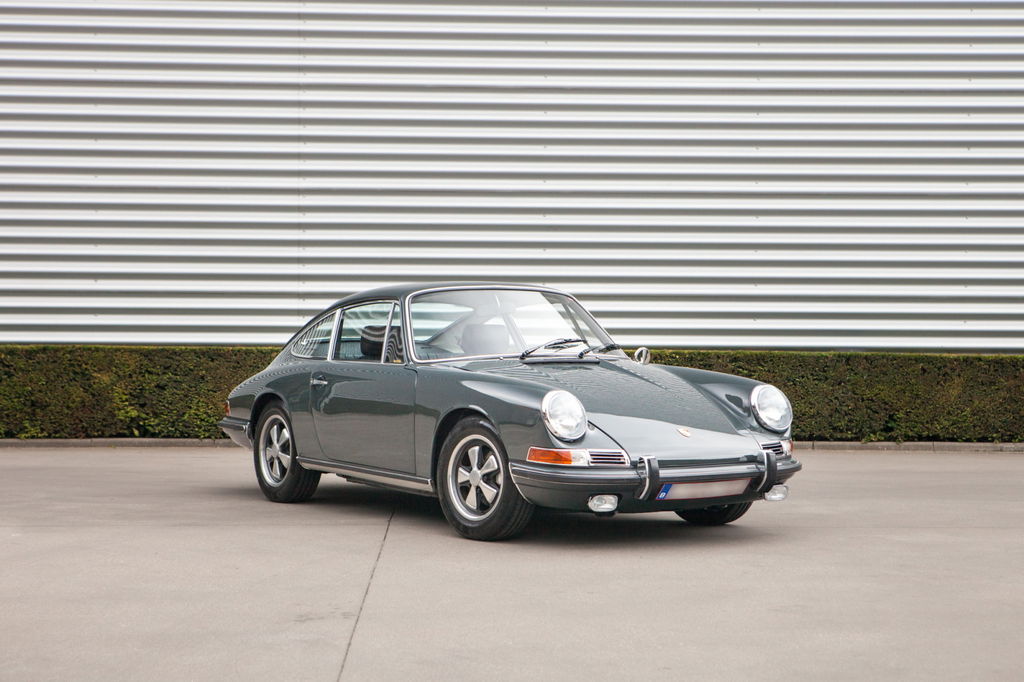 Porsche 911 S (F-Modell)