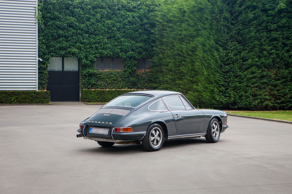 Porsche 911 S (F-Modell)