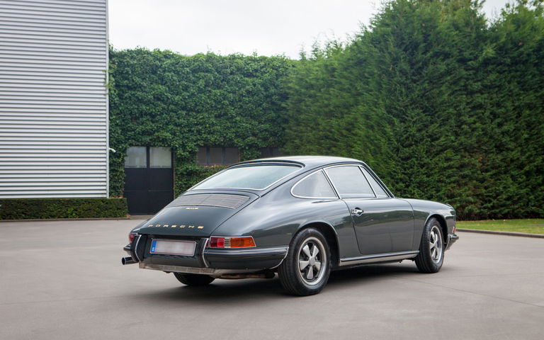 Porsche 911 S (F-Modell)