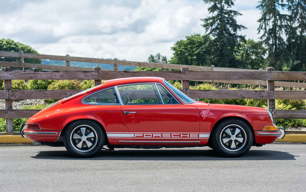 Porsche 911 T