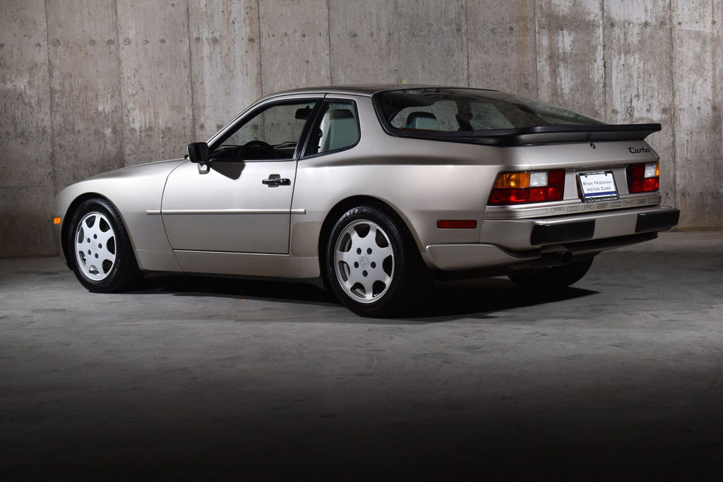 Porsche 944 Turbo Coupé