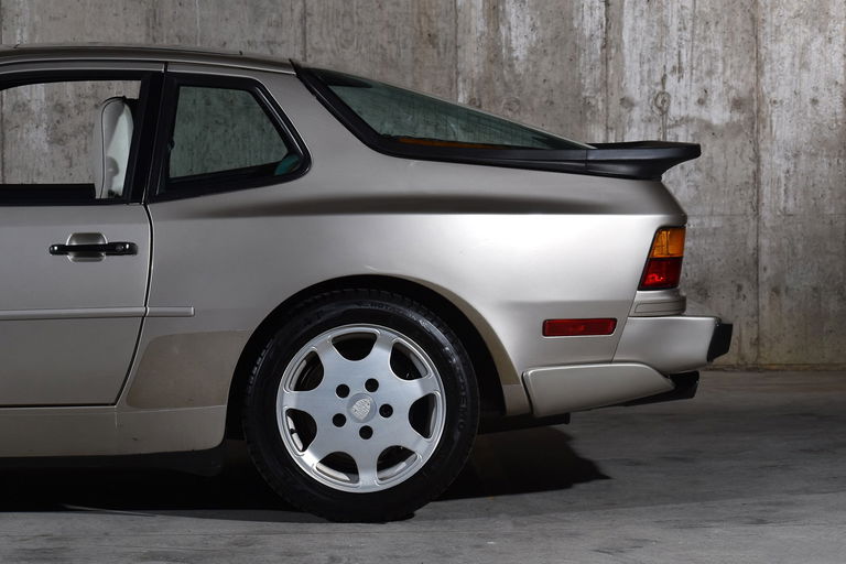 Porsche 944 Turbo Coupé