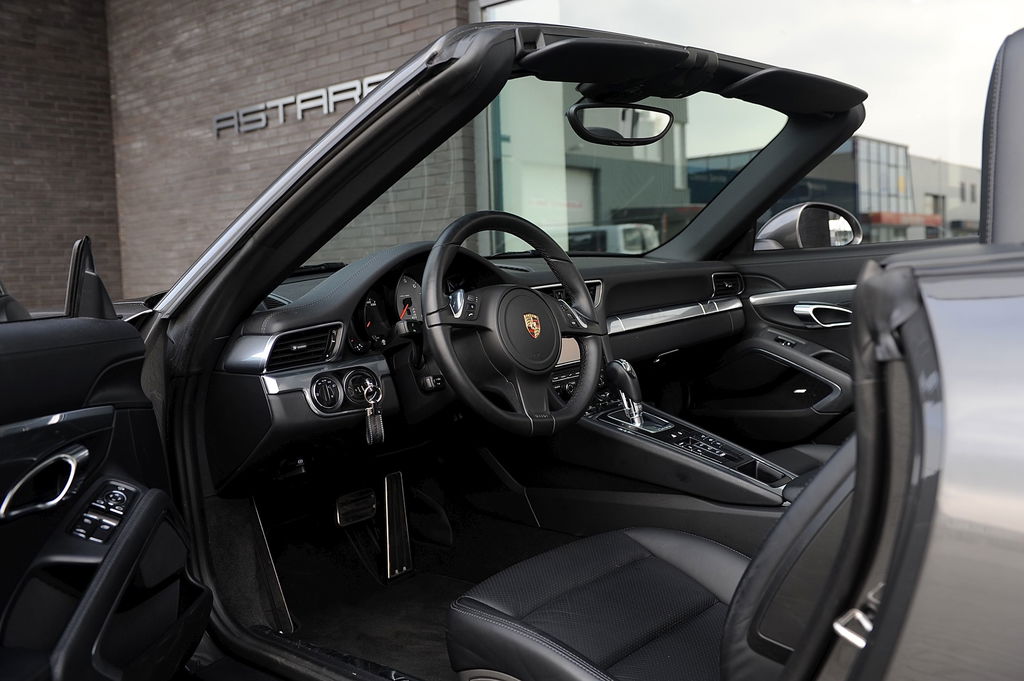 Porsche 991 Carrera 4S