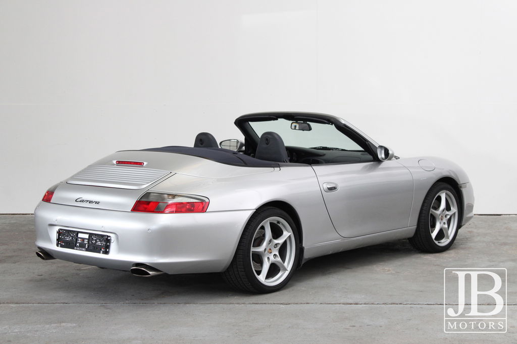 Porsche 996 Carrera