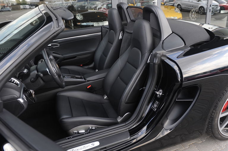 Porsche 981 Boxster S