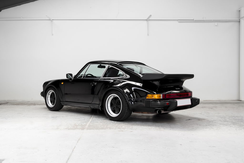 Porsche 911 Turbo 3.3