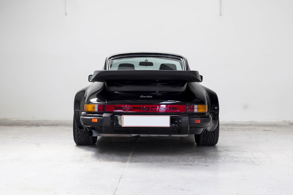 Porsche 911 Turbo 3.3