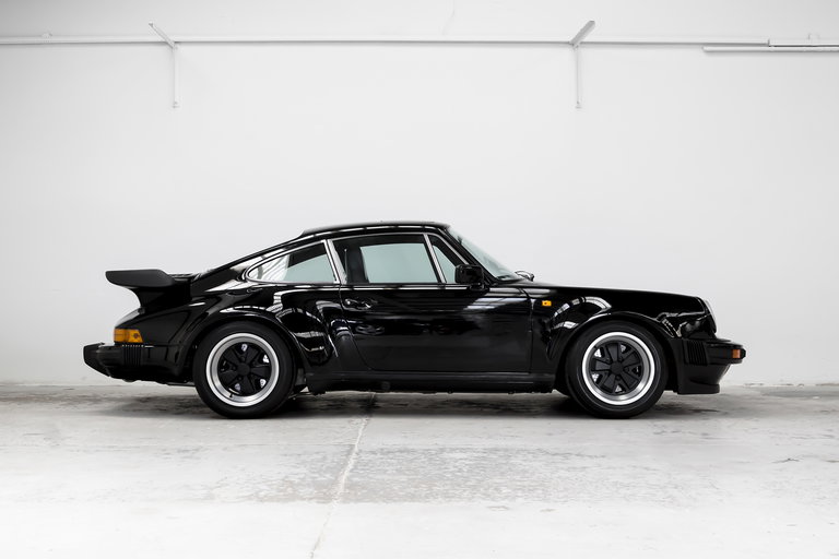 Porsche 911 Turbo 3.3