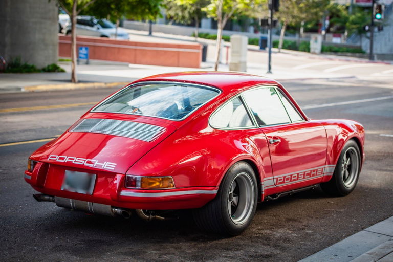 Porsche 911 Backdate