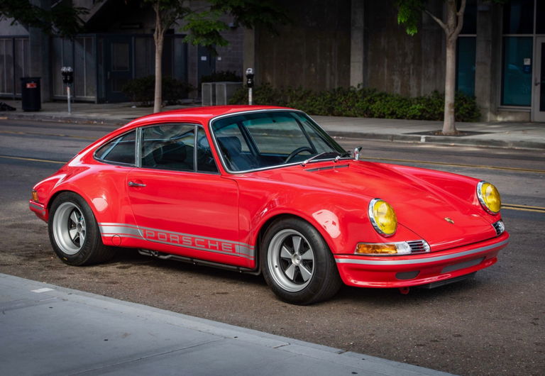 Porsche 911 Backdate