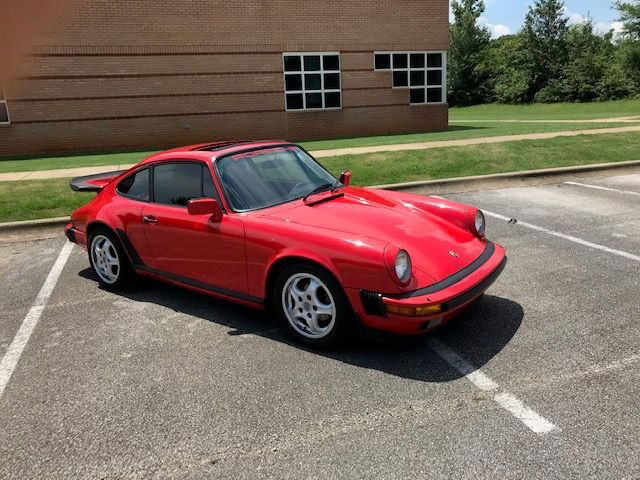 Porsche 911 Carrera 3.2 (US)