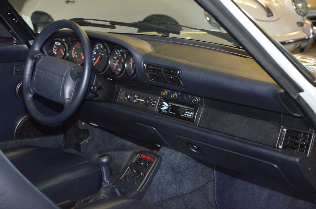 Porsche 964 Carrera 4