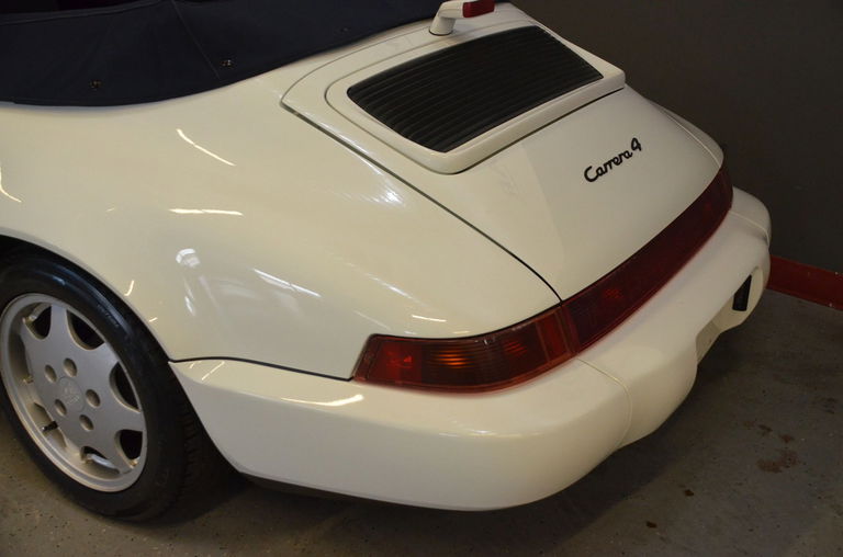 Porsche 964 Carrera 4