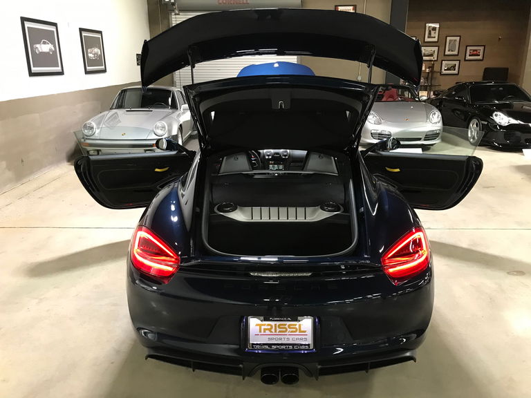 Porsche 981 Cayman GT4