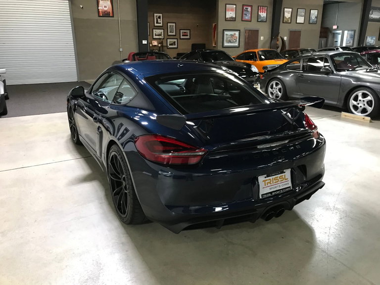 Porsche 981 Cayman GT4