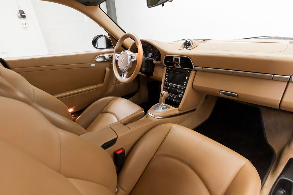 Porsche 997.2 Carrera 4 GTS