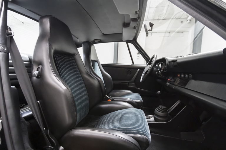 Porsche 911 Turbo 3.3