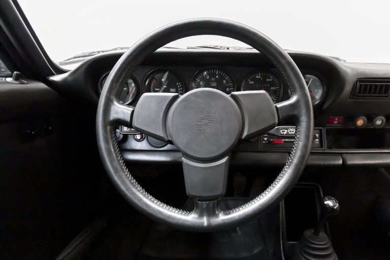 Porsche 911 Turbo 3.3