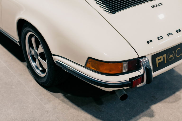 Porsche 911 T