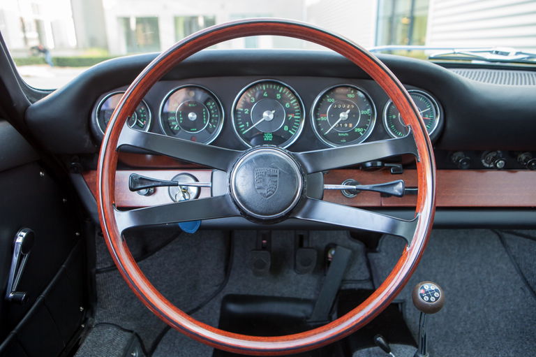 Porsche 911 (F-Modell)