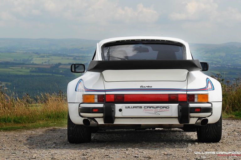 Porsche 911 Turbo 3.3