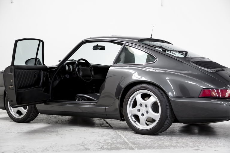 Porsche 964 Carrera 4