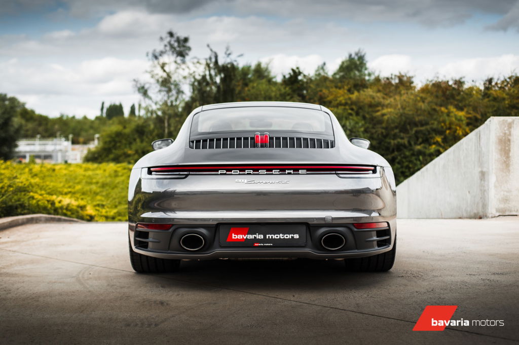 Porsche 992 Carrera 4S