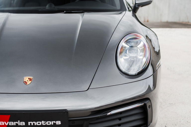 Porsche 992 Carrera 4S