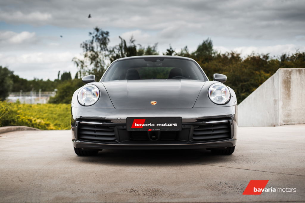 Porsche 992 Carrera 4S