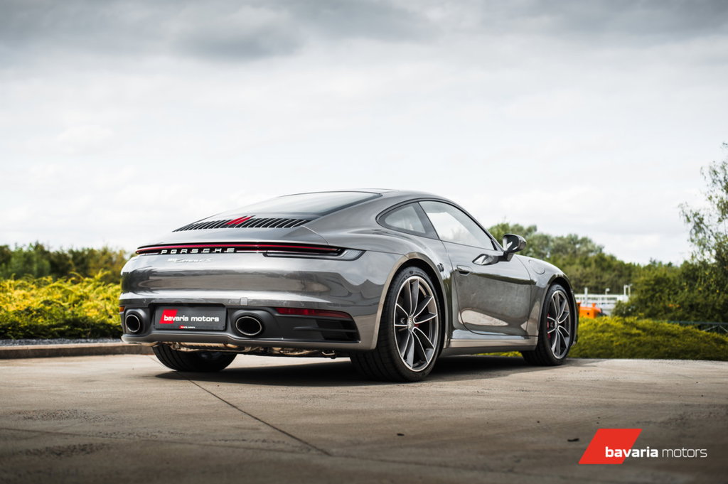 Porsche 992 Carrera 4S