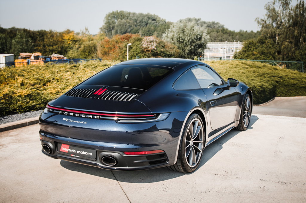Porsche 992 Carrera 4S