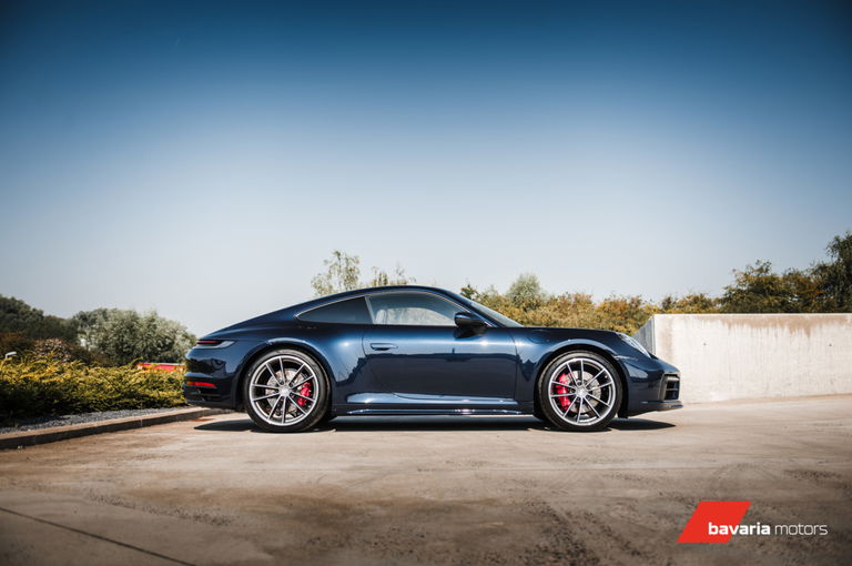 Porsche 992 Carrera 4S