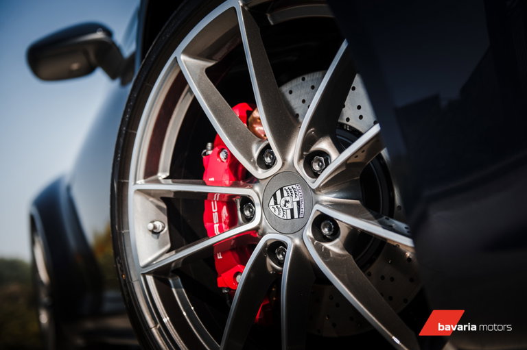 Porsche 992 Carrera 4S