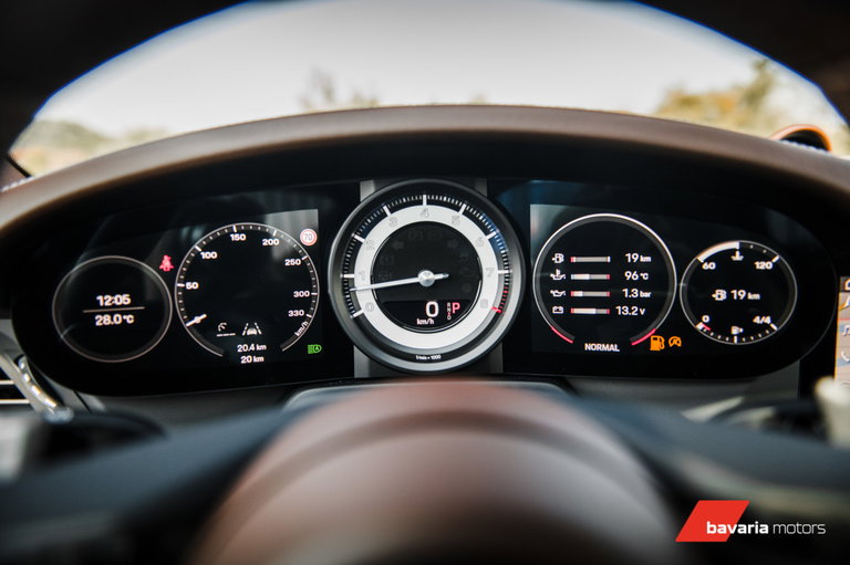 Porsche 992 Carrera 4S
