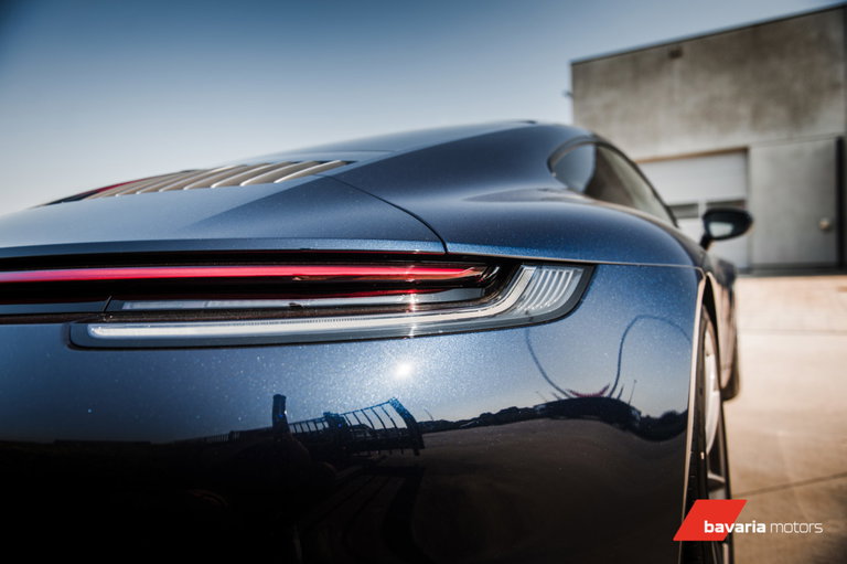 Porsche 992 Carrera 4S