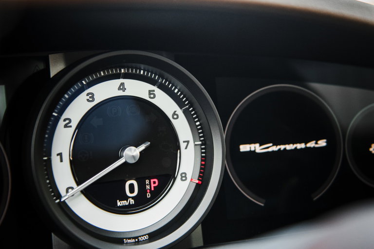 Porsche 992 Carrera 4S