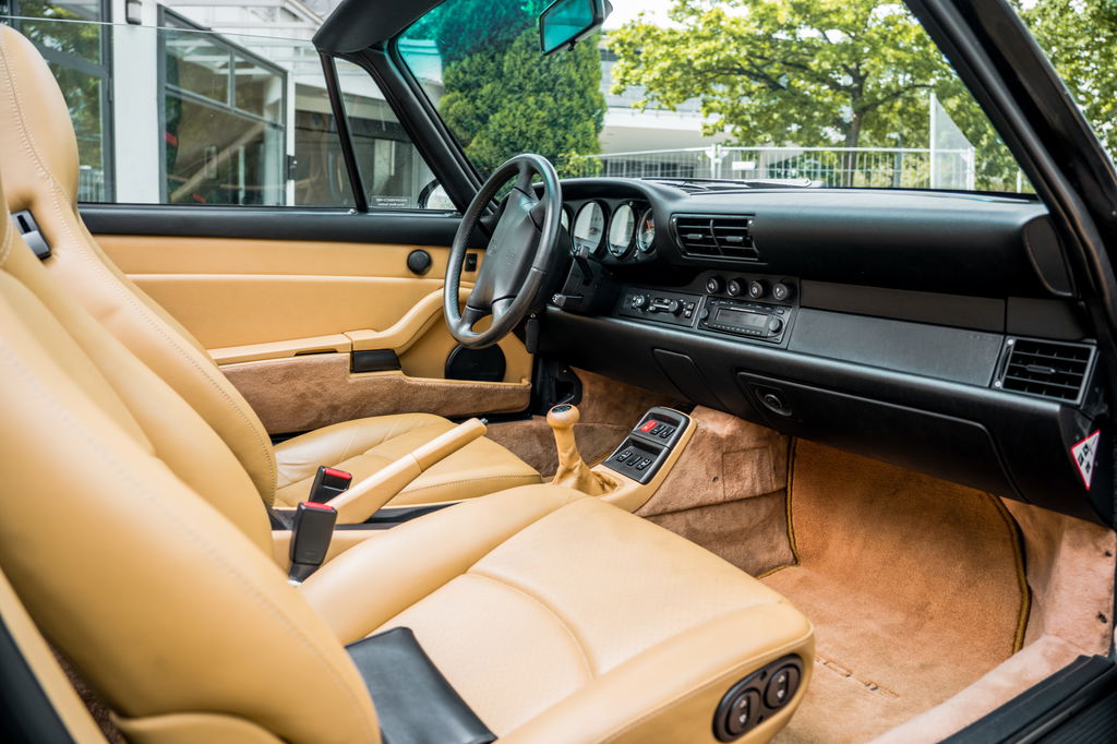 Porsche 993 Carrera