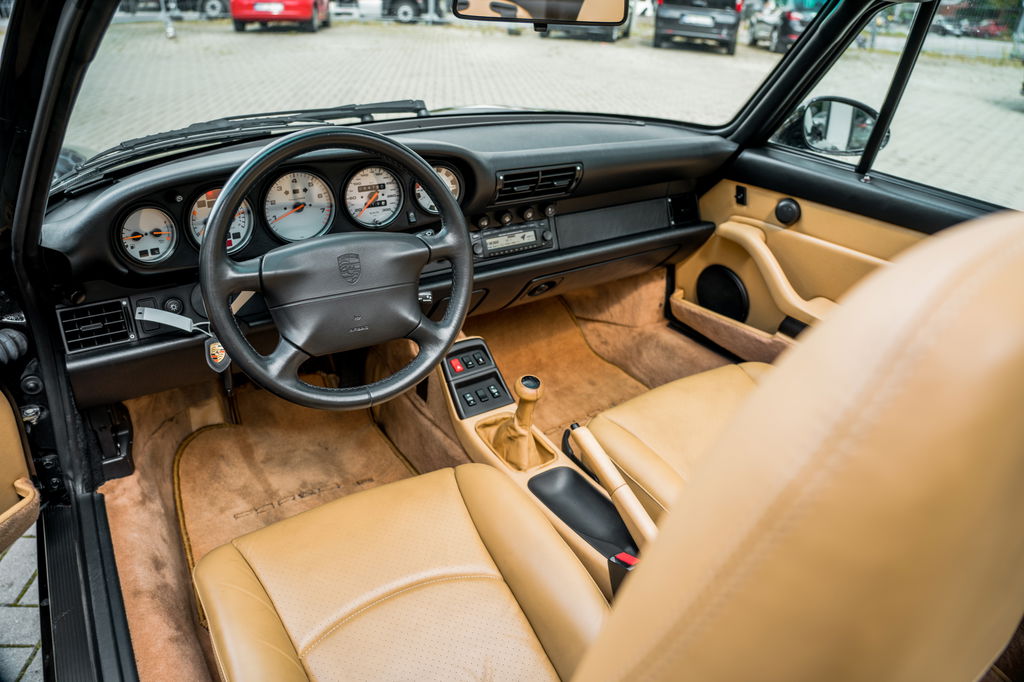 Porsche 993 Carrera