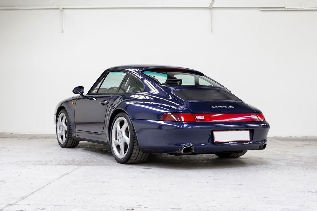 Porsche 993 Carrera 4S
