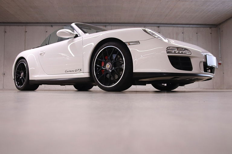 Porsche 997.2 Carrera GTS