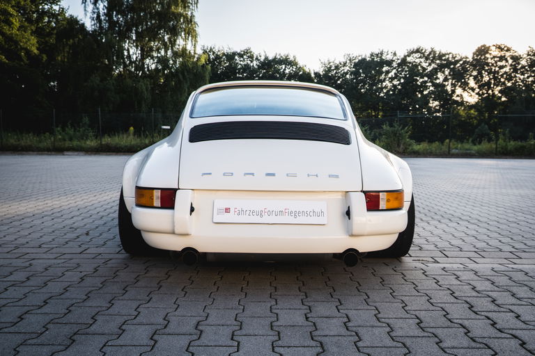 Porsche 911 Backdate