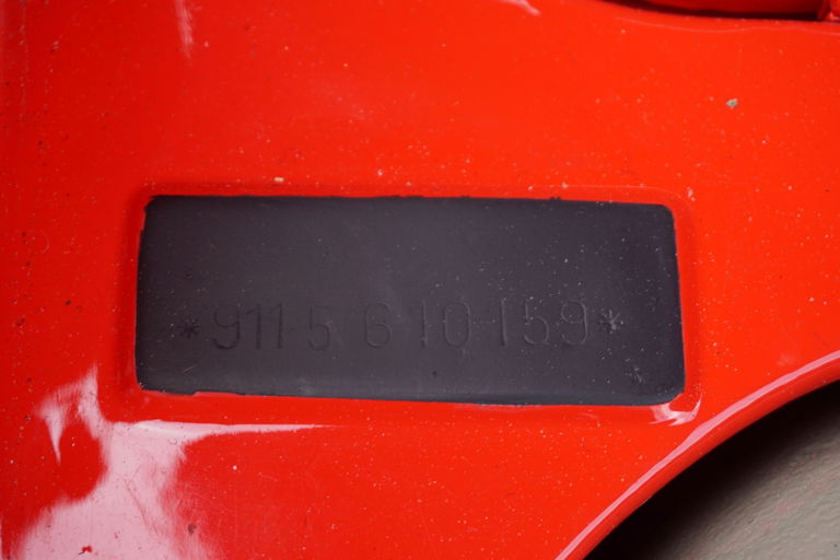 Porsche 911 Carrera 2,7