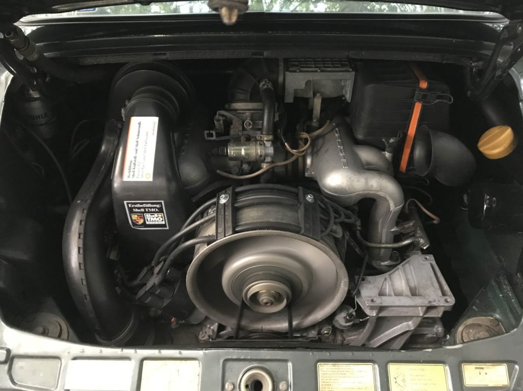 Porsche 911 Carrera 3.2