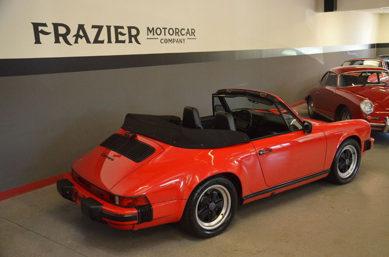 Porsche 911 Carrera 3.2 (US)