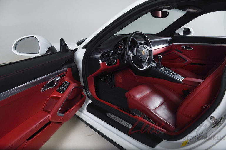 Porsche 991 Carrera 4S