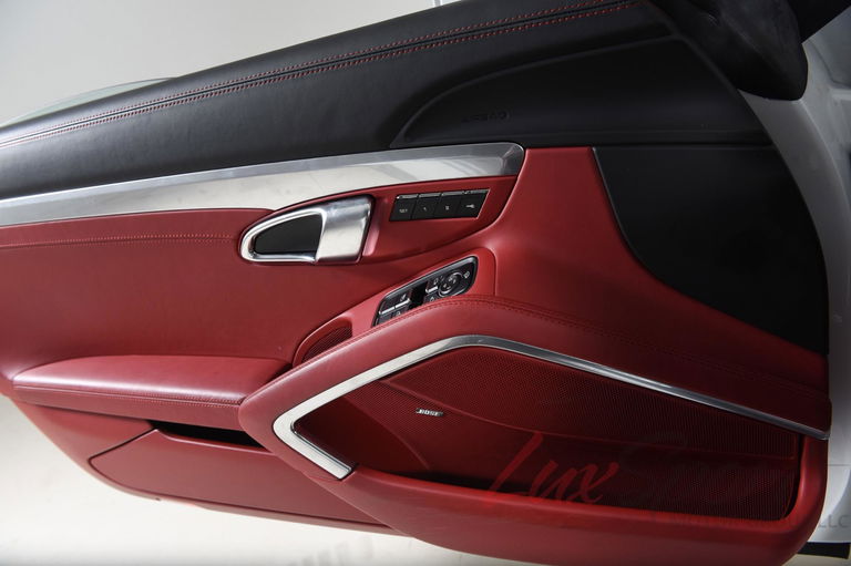 Porsche 991 Carrera 4S