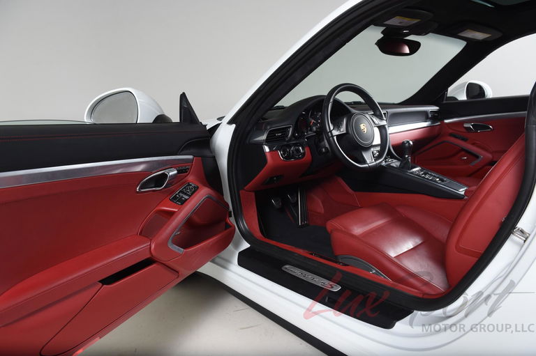 Porsche 991 Carrera 4S